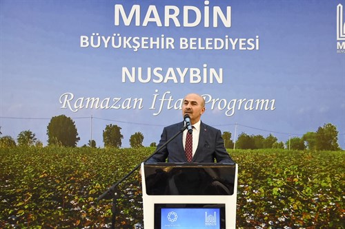 Mardin Valimiz/Büyükşehir Belediye Başkan V. Demirtaş Sn. Mahmut Demirtaş İlçemizde İftar Programına Katıldı.